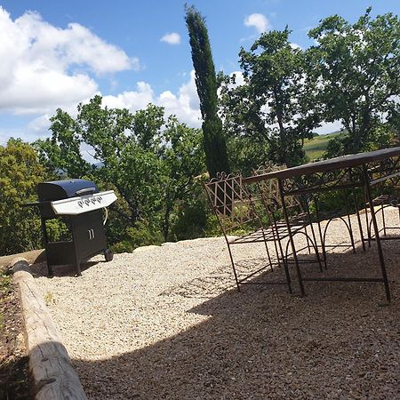 Gites L'Hermitage La Tour-dʼAigues Buitenkant foto